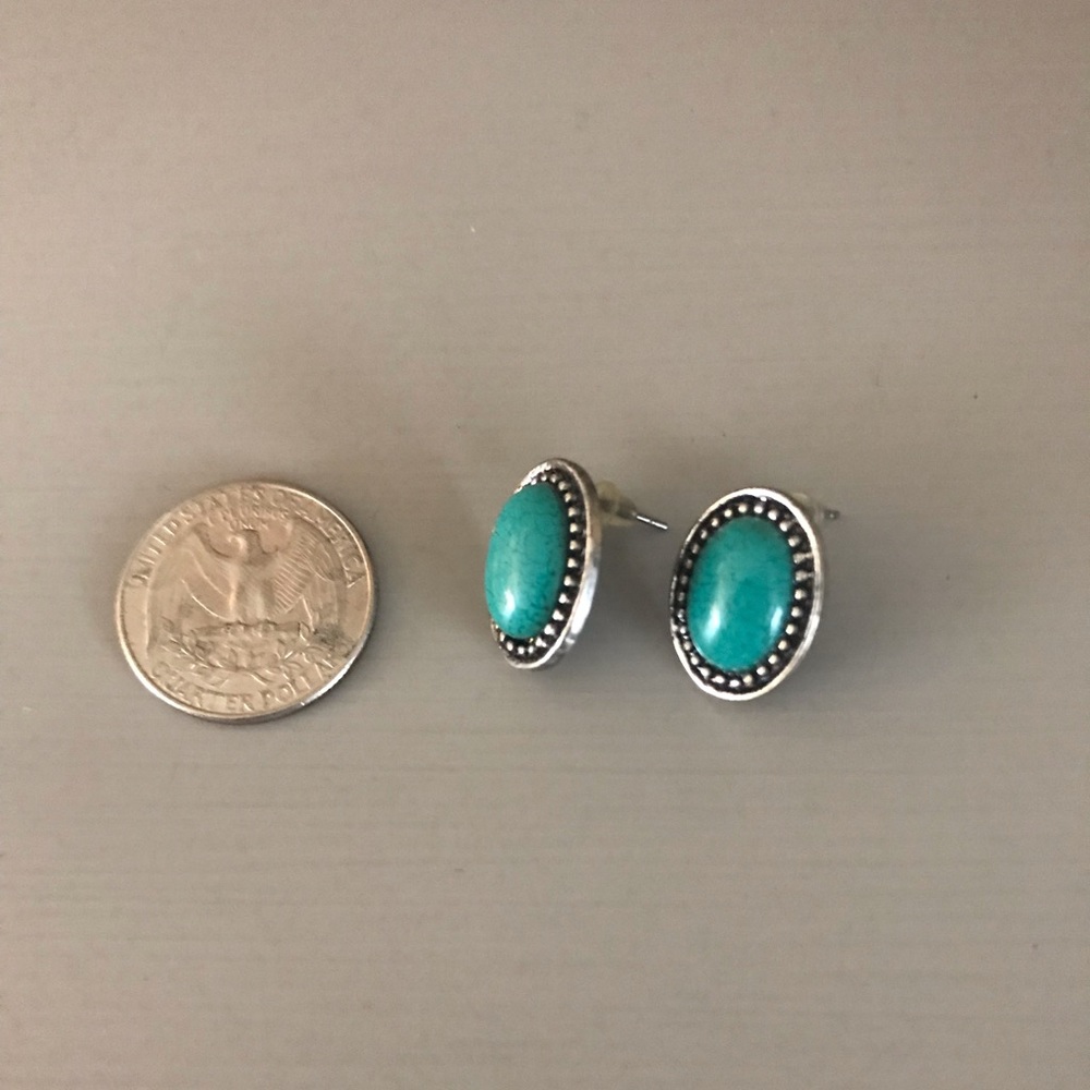 Sliver and blue stone oval earrings